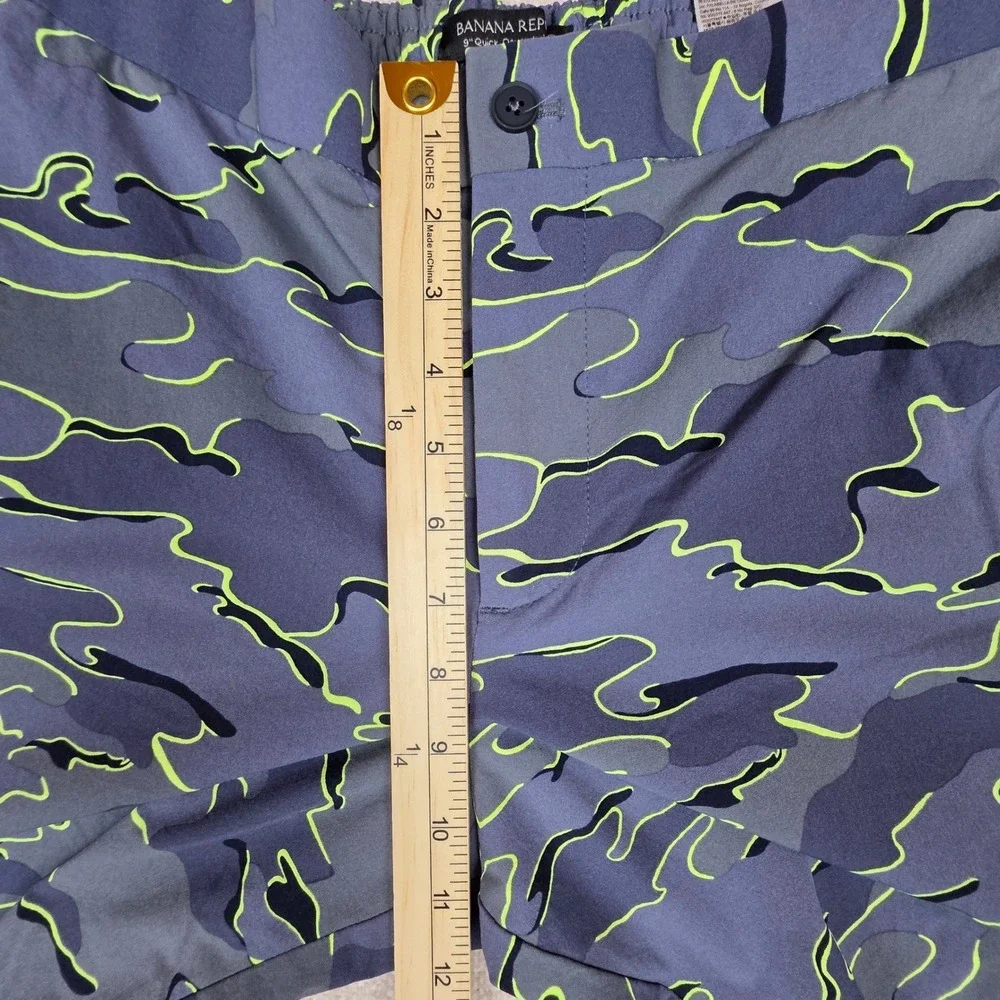 Banana Republic Mens 9